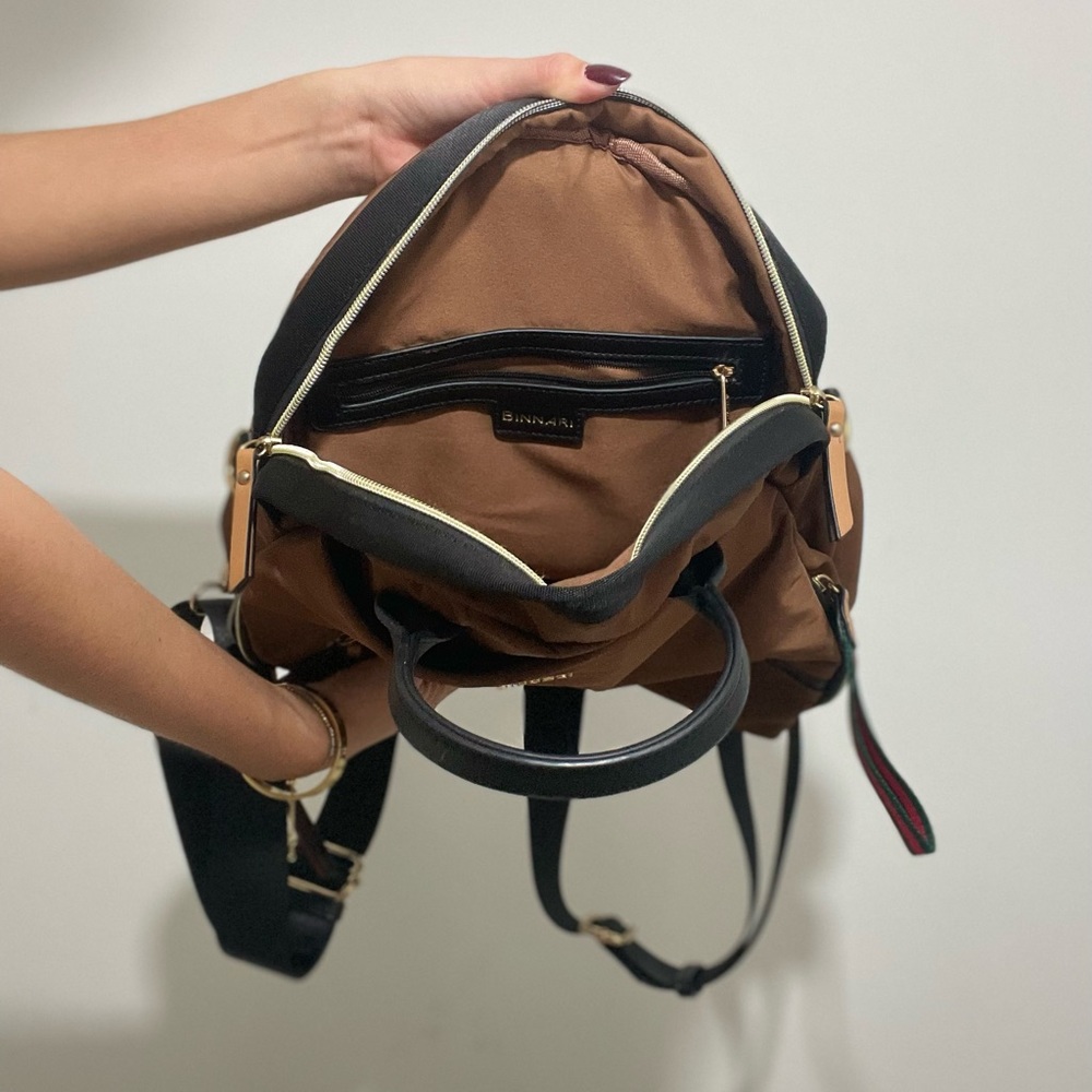 European Backpack - Picture 5 of 9